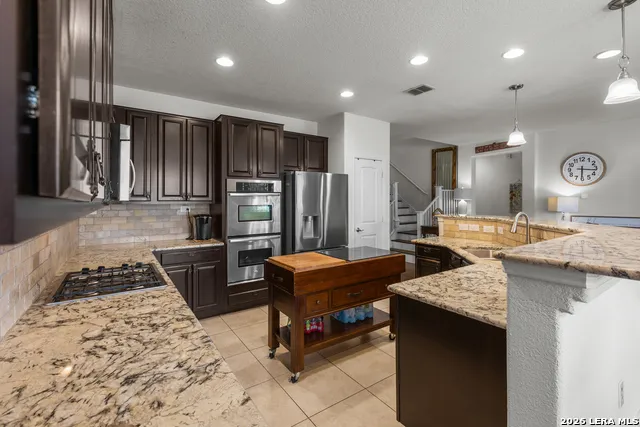 109 Brown Hawk Boerne, TX 78006