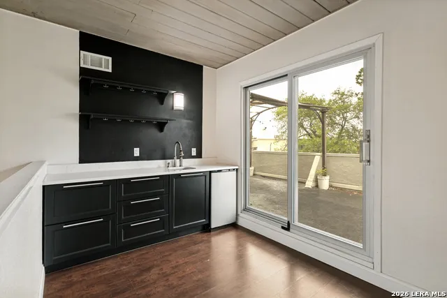 3102 Eisenhauer #A-3 San Antonio, TX 78209
