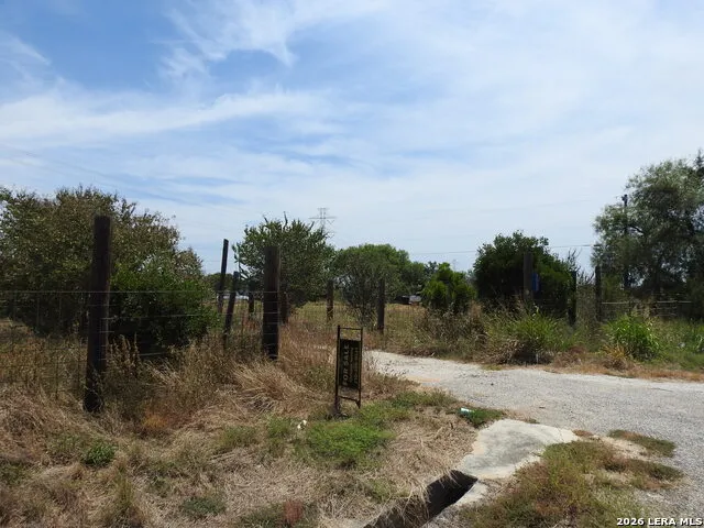 3551 Fm 775 Seguin, TX 78155