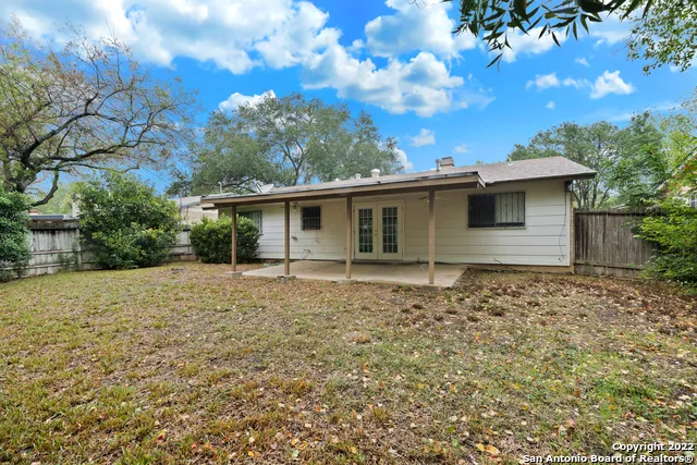 9438 VALLEY DALE ST San Antonio, TX 78250