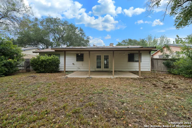9438 VALLEY DALE ST San Antonio, TX 78250