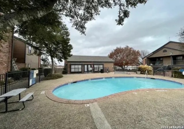 4803 Hamilton Wolfe Unit 810 San Antonio, TX 78240