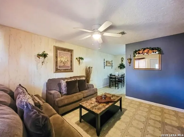 1540 Valerie Eagle Pass, TX 78852