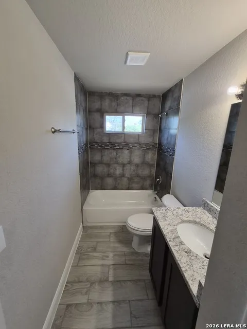 13321 Reid Meadows Live Oak, TX 78233
