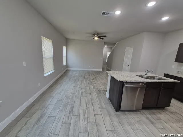 13321 Reid Meadows Live Oak, TX 78233