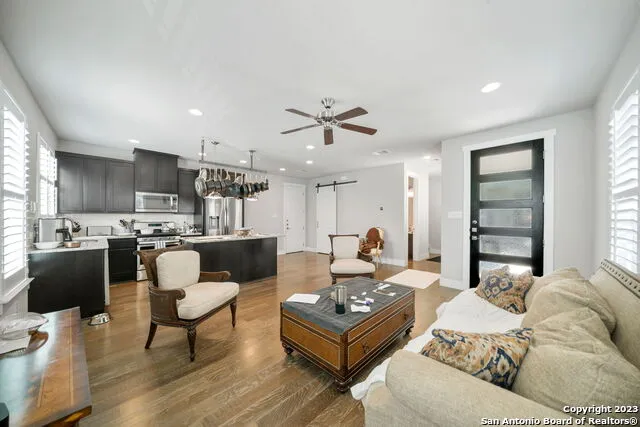 223 CLAREMONT AVE Unit 101 San Antonio, TX 78209