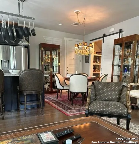 223 CLAREMONT AVE Unit 101 San Antonio, TX 78209