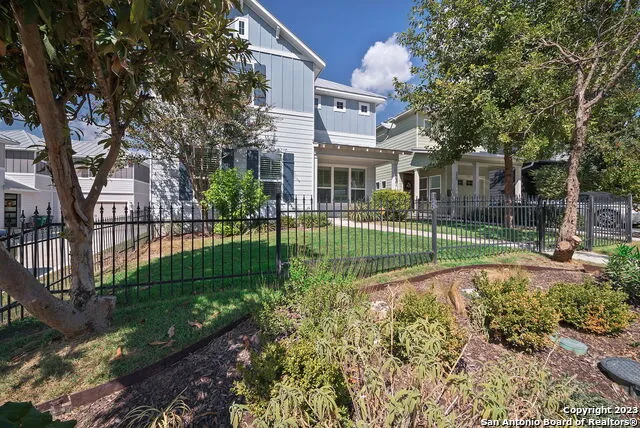 223 CLAREMONT AVE Unit 101 San Antonio, TX 78209
