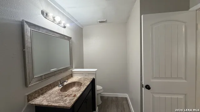 325 E French San Antonio, TX 78212