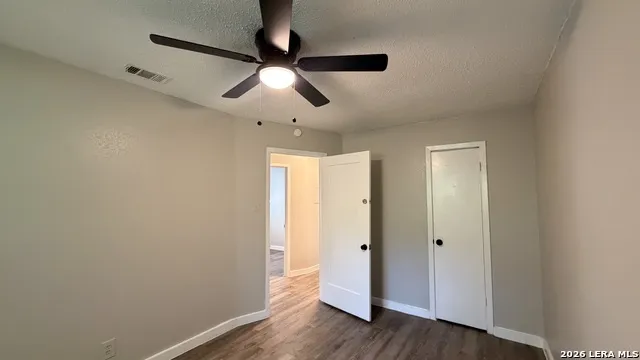 325 E French San Antonio, TX 78212