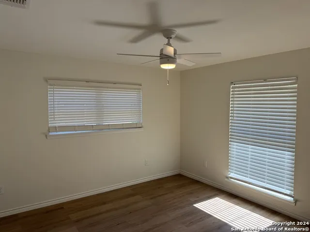 1703 SEARCY DR San Antonio, TX 78232
