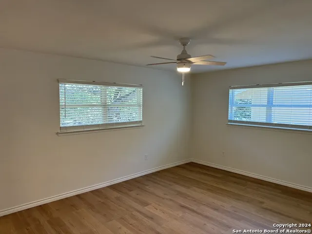 1703 SEARCY DR San Antonio, TX 78232