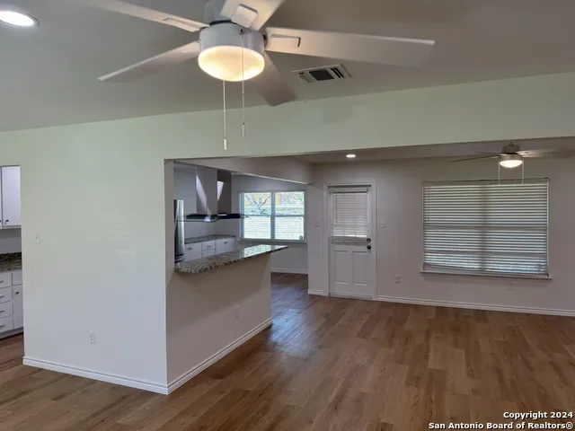 1703 SEARCY DR San Antonio, TX 78232