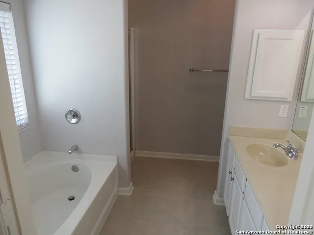 561 SLIPPERY ROCK Cibolo, TX 78108