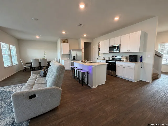 5712 Hartley Home San Antonio, TX 78245
