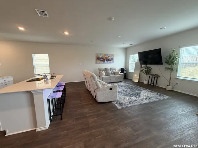 5712 Hartley Home San Antonio, TX 78245
