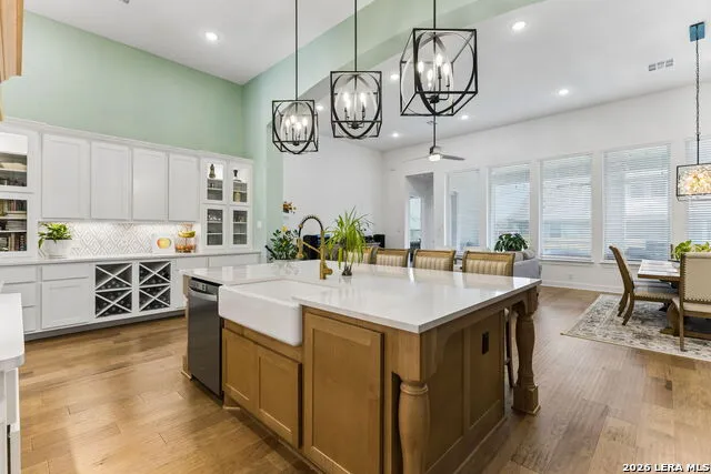 6826 Hallie Schertz, TX 78154
