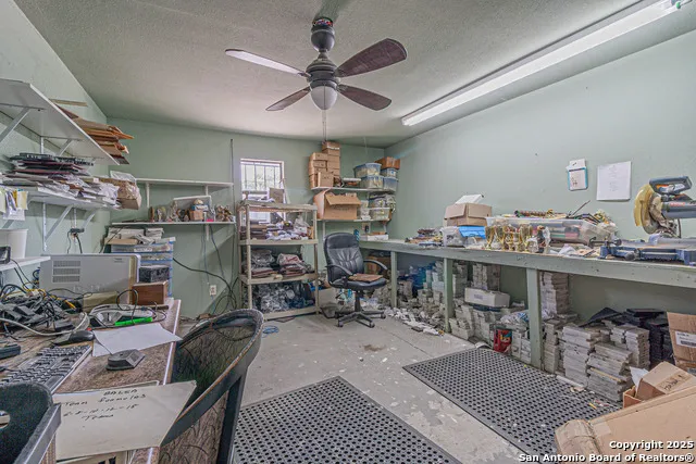 705 Roosevelt San Antonio, TX 78210