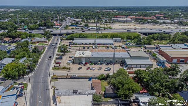 705 Roosevelt San Antonio, TX 78210