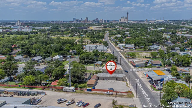 705 Roosevelt San Antonio, TX 78210