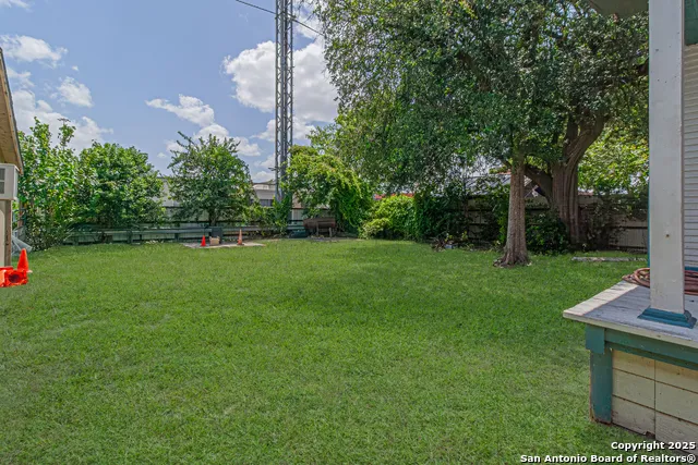 705 Roosevelt San Antonio, TX 78210