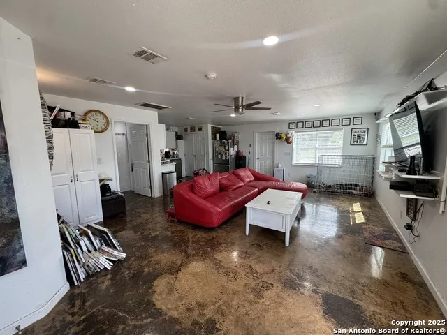 854 Live Oak New Braunfels, TX 78130