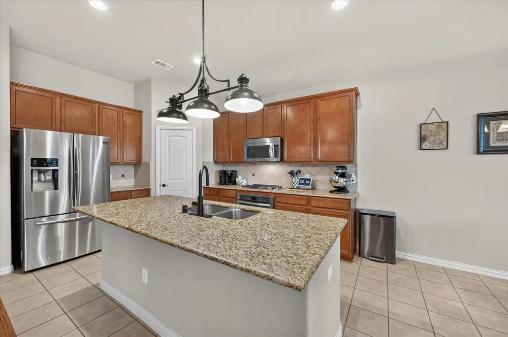 1309 Mesa Crest Drive Fort Worth, TX 76052