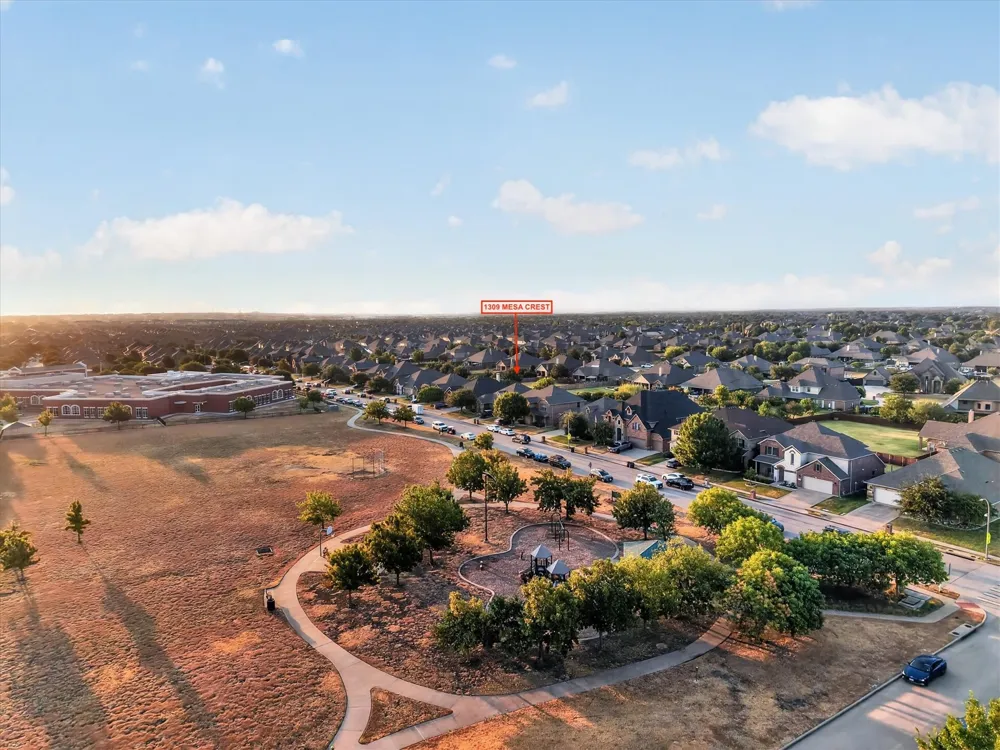 1309 Mesa Crest Drive Fort Worth, TX 76052