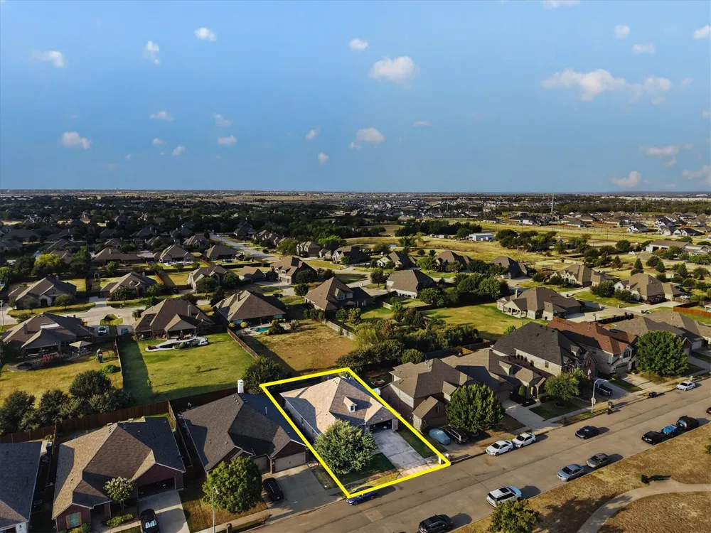 1309 Mesa Crest Drive Fort Worth, TX 76052