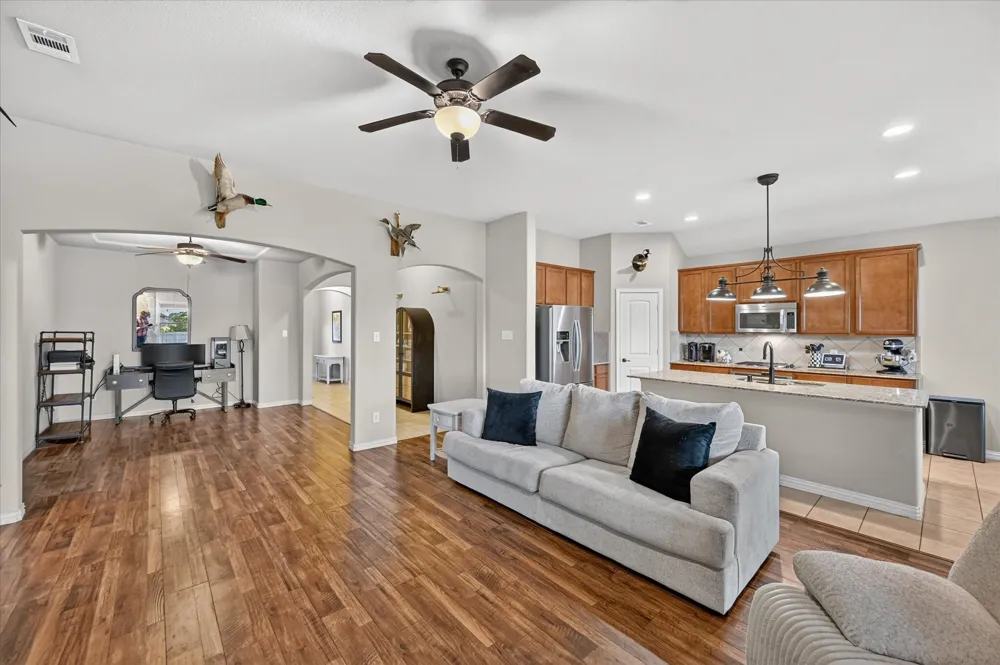 1309 Mesa Crest Drive Fort Worth, TX 76052