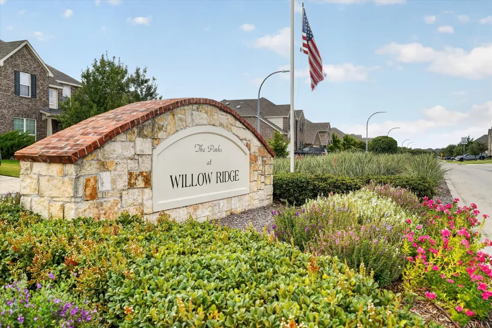 1309 Mesa Crest Drive Fort Worth, TX 76052