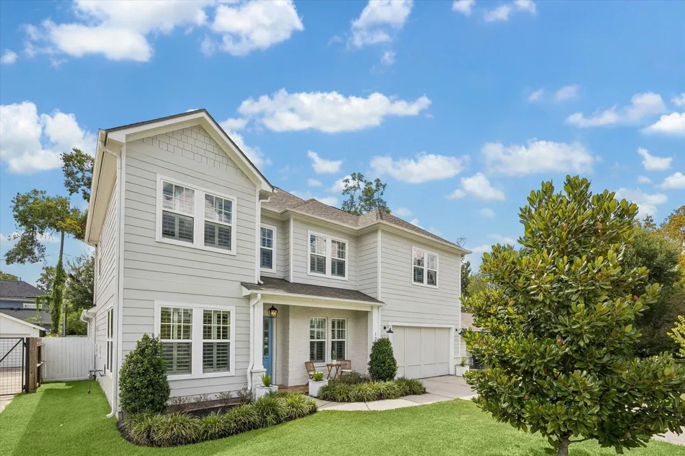 1235 Thornton Road Houston, TX 77018