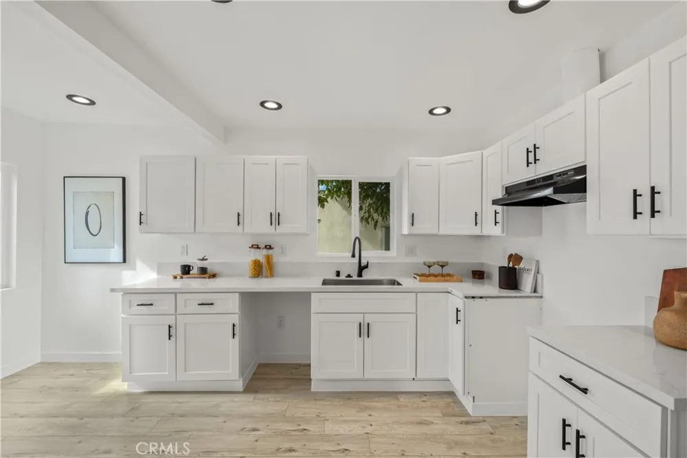 363 W Spruce Compton, CA 90220