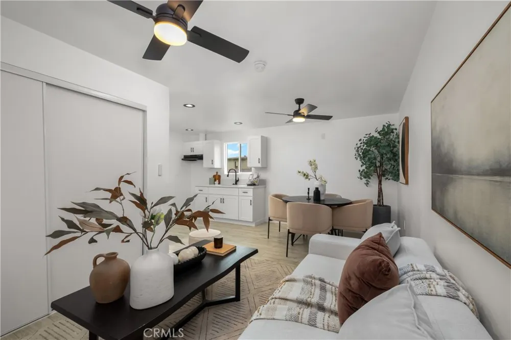 363 W Spruce Compton, CA 90220