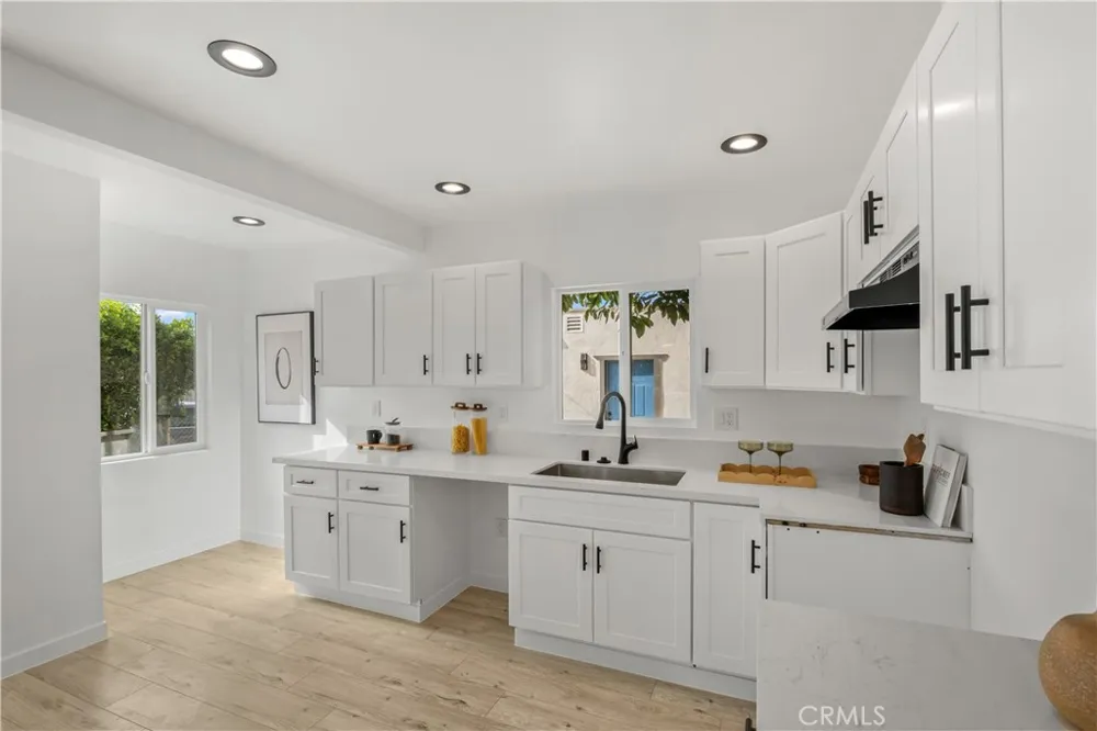 363 W Spruce Compton, CA 90220