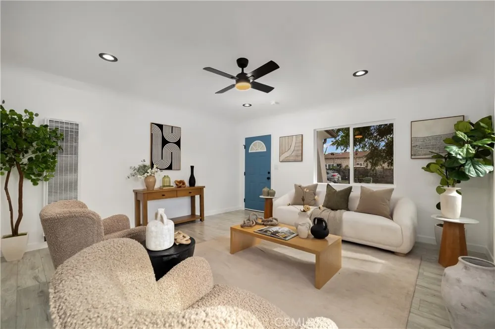 363 W Spruce Compton, CA 90220