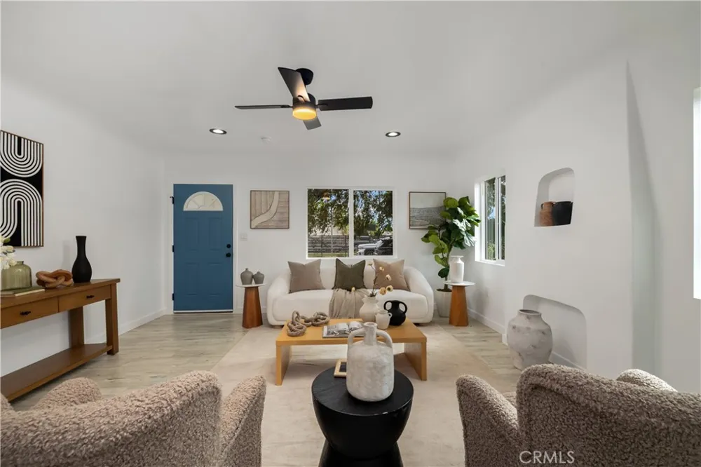 363 W Spruce Compton, CA 90220