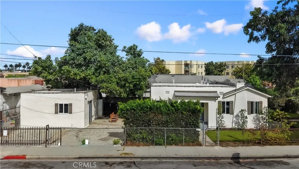 363 W Spruce Compton, CA 90220