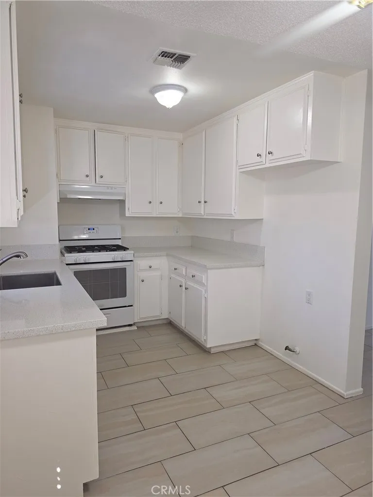 45419 10th W #A Lancaster, CA 93534