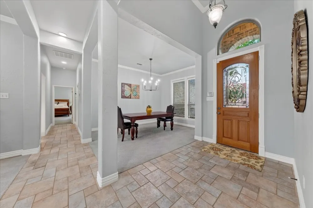9116 Edgemont Drive North Richland Hills, TX 76182