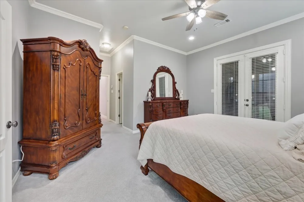 9116 Edgemont Drive North Richland Hills, TX 76182