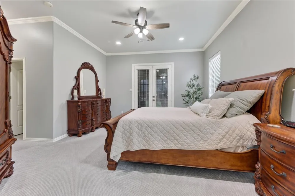 9116 Edgemont Drive North Richland Hills, TX 76182