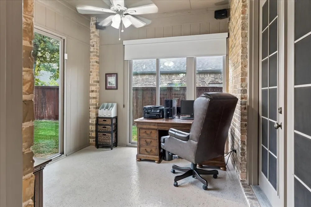9116 Edgemont Drive North Richland Hills, TX 76182