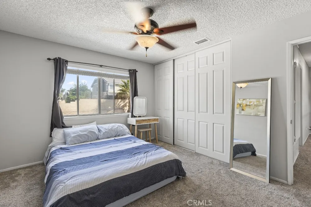 15670 Jackson Fontana, CA 92336