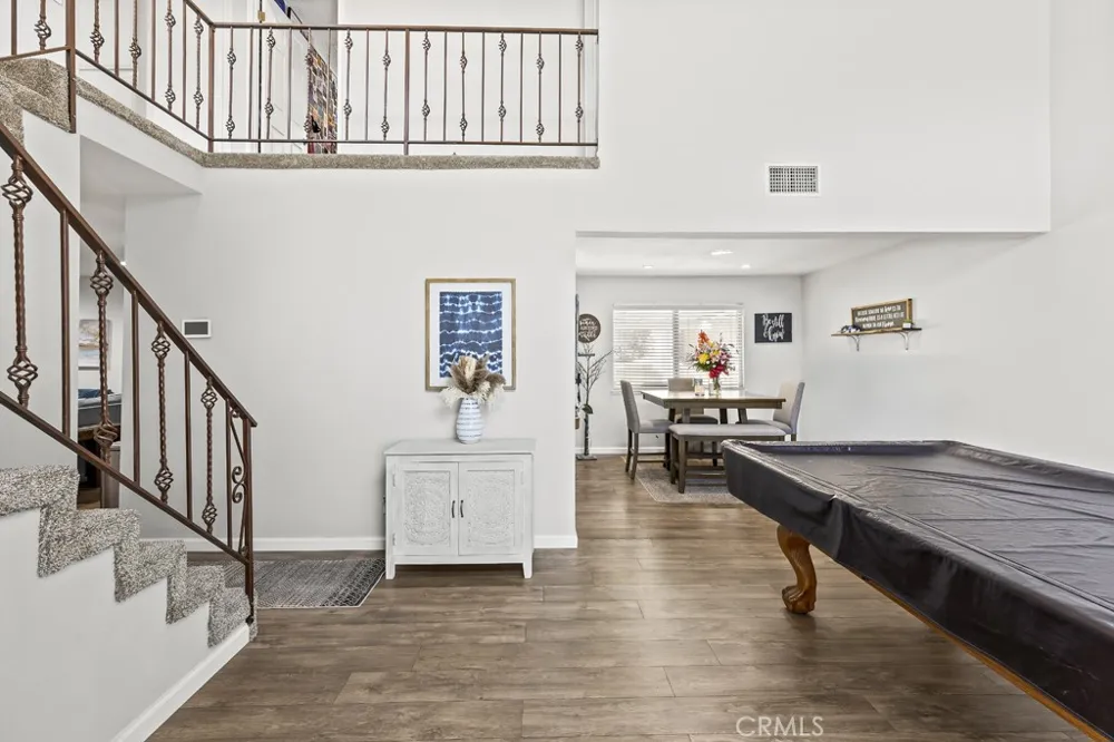 15670 Jackson Fontana, CA 92336