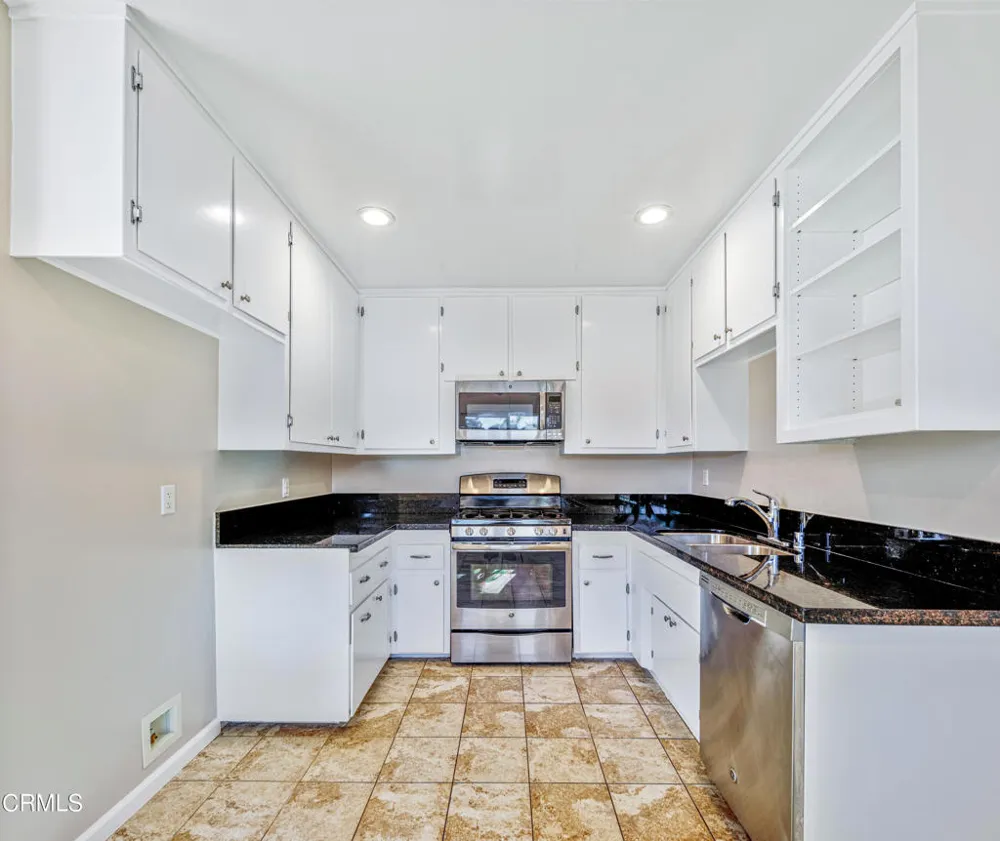 590 Los Robles Avenue #5 Pasadena, CA 91101
