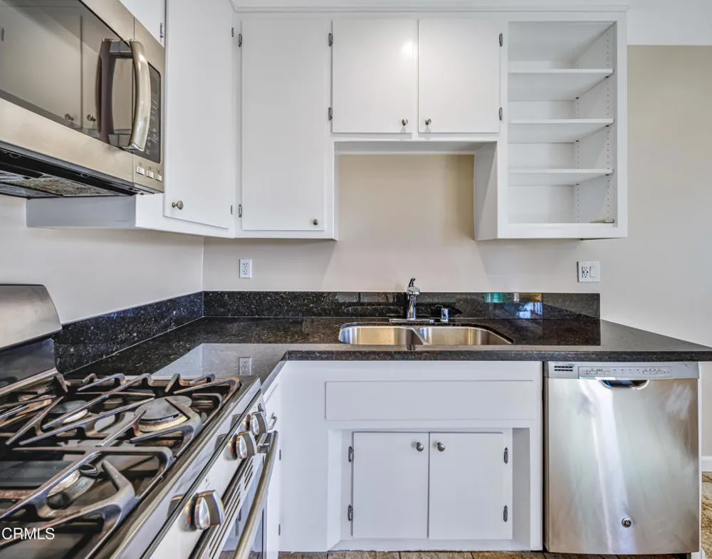 590 Los Robles Avenue #5 Pasadena, CA 91101