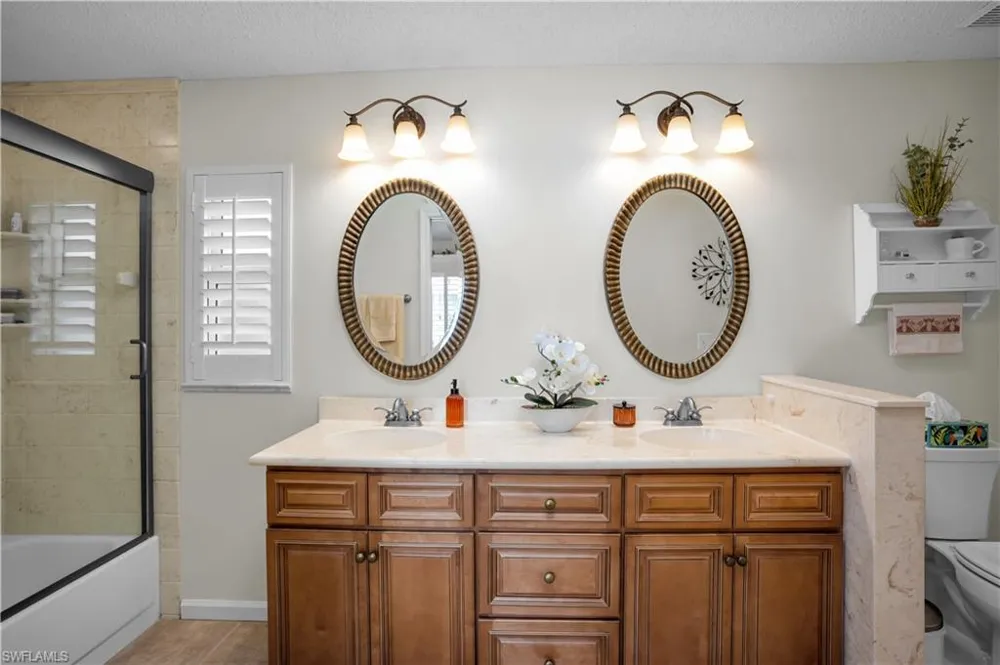 5854 Westbourgh Court Naples, FL 34112