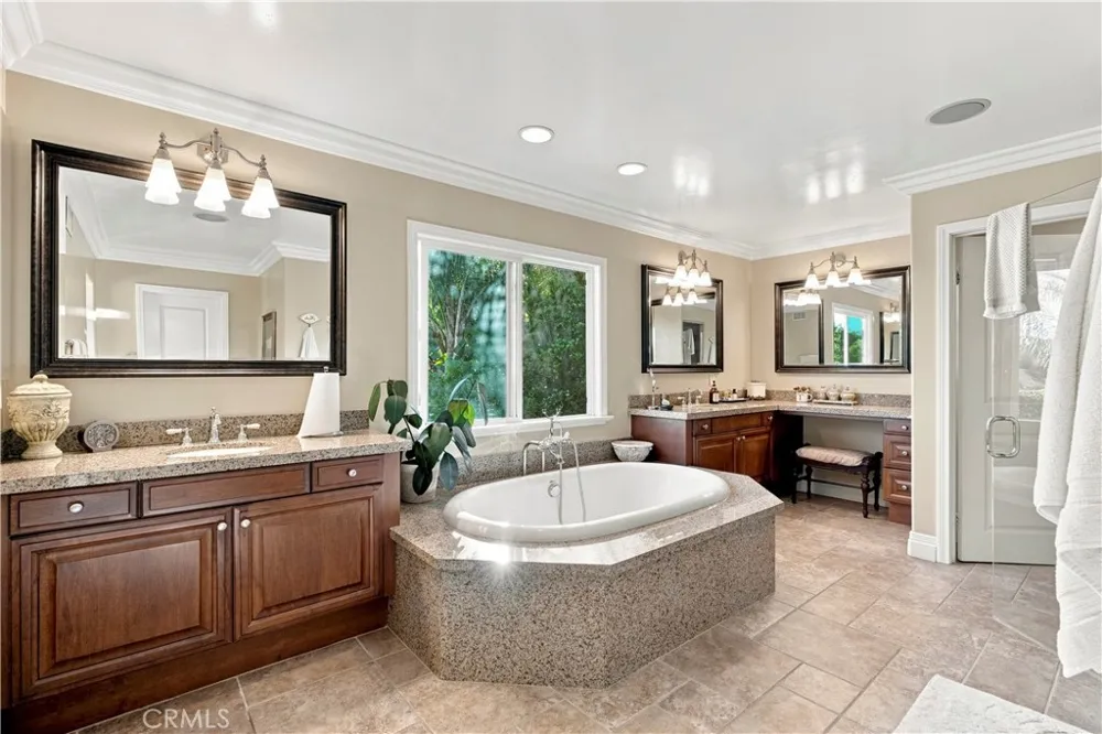 26843 Orchid Tree Murrieta, CA 92562