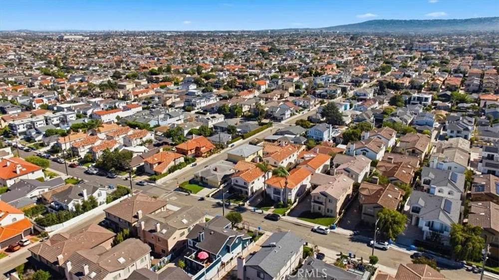 1916 Perry Avenue #A Redondo Beach, CA 90278